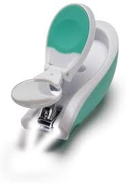 EZYCARE DELUXE NAIL CLIPPER WITH MAGNIFIER